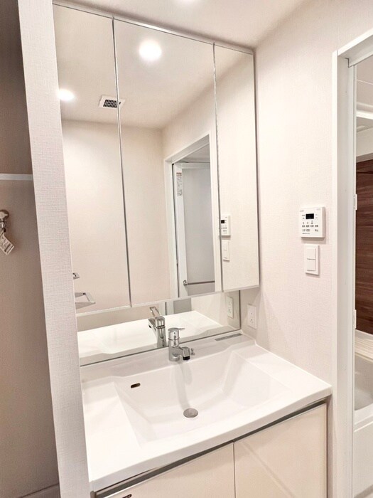 物件内観写真14　(洗面)