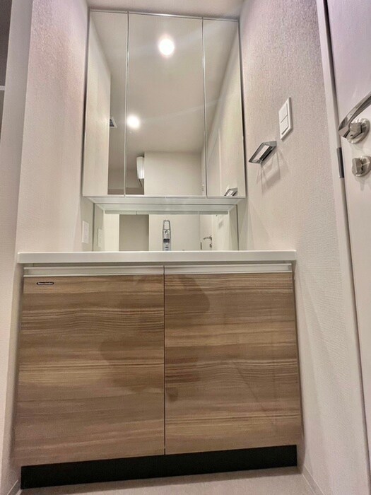 物件内観写真14　(洗面)