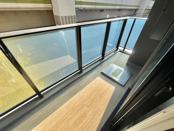 物件内観写真15　(ベランダ・バルコニー)