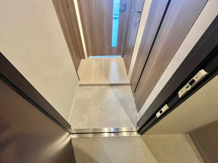 物件内観写真22　(玄関)