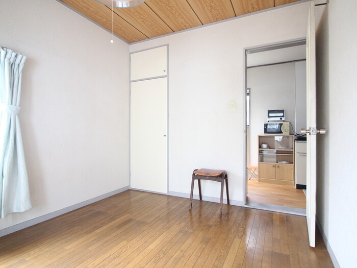 物件内観写真9　(居室)