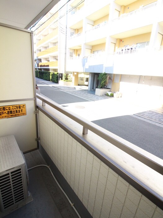 物件内観写真16　(ベランダ・バルコニー)