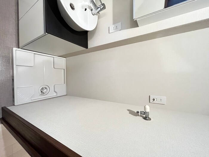 物件内観写真17　(洗濯機置場)