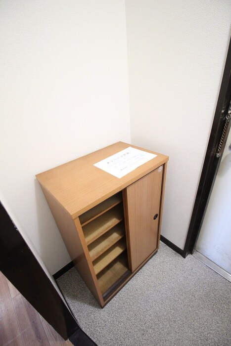 物件内観写真17　(靴箱)