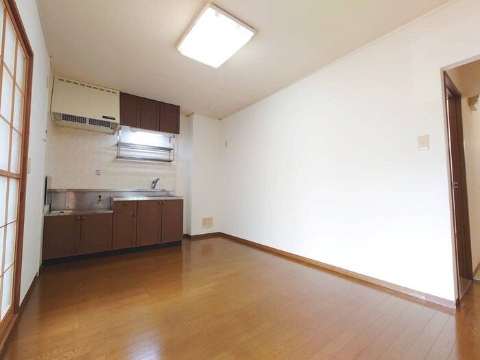 物件内観写真9　(居室)