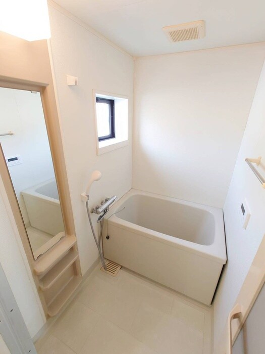 物件内観写真11　(バス／シャワールーム等)