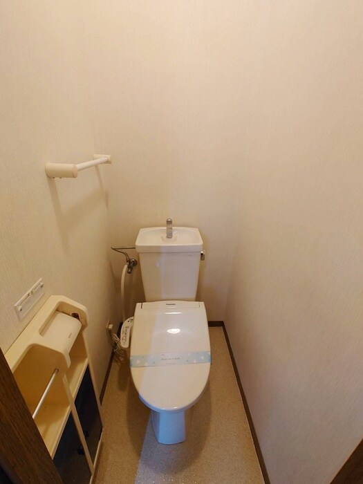 物件内観写真12　(トイレ)