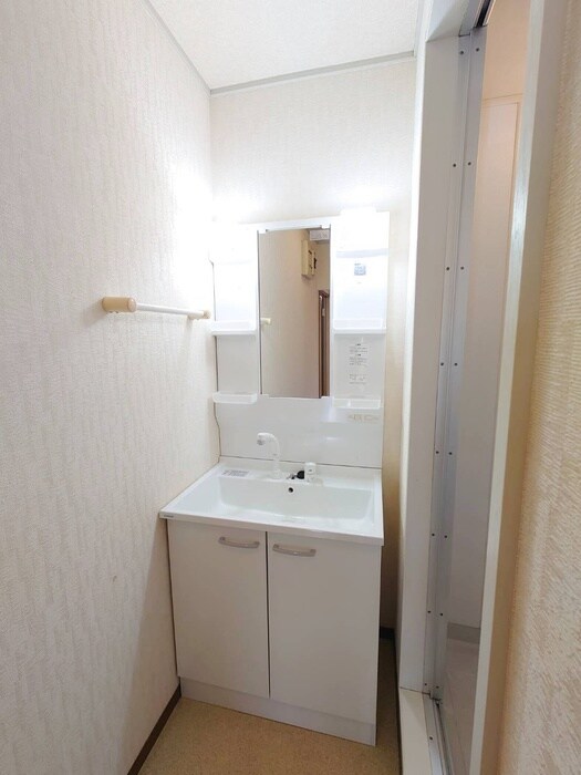 物件内観写真13　(洗面)