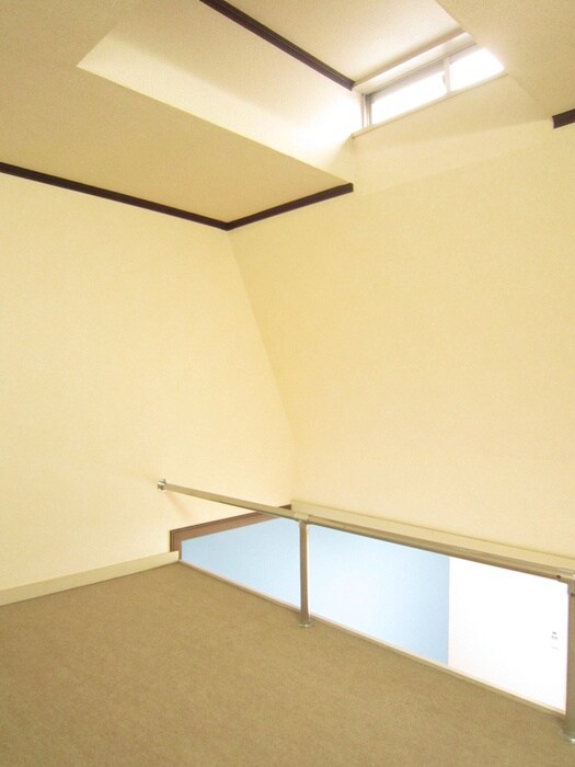 物件内観写真7　(ロフト)