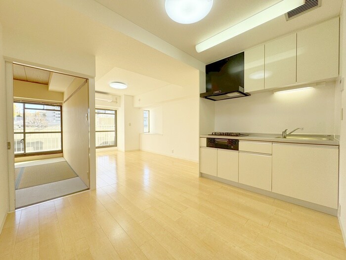 物件内観写真7　(居室)