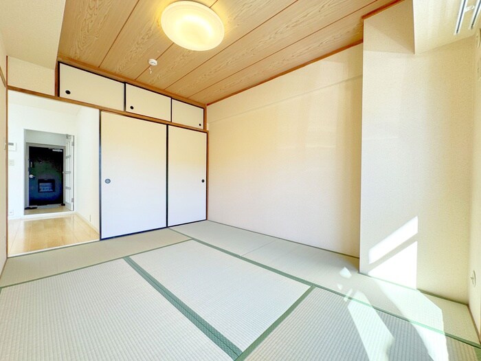 物件内観写真9　(居室)