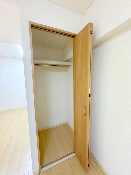 物件内観写真12　(収納)