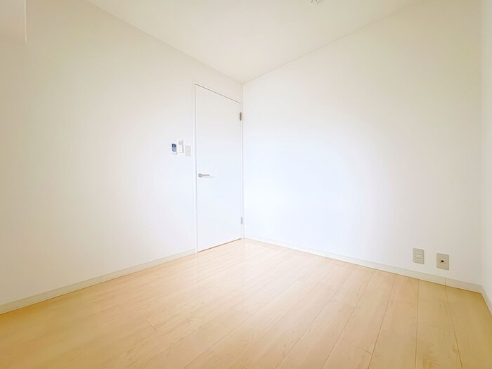 物件内観写真15　(居室)