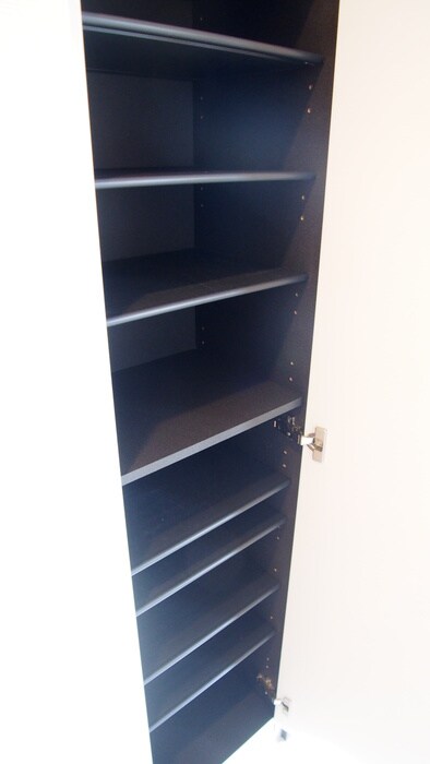 物件内観写真5　(靴箱)