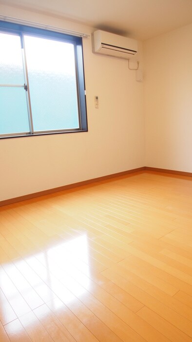 物件内観写真11　(居室)