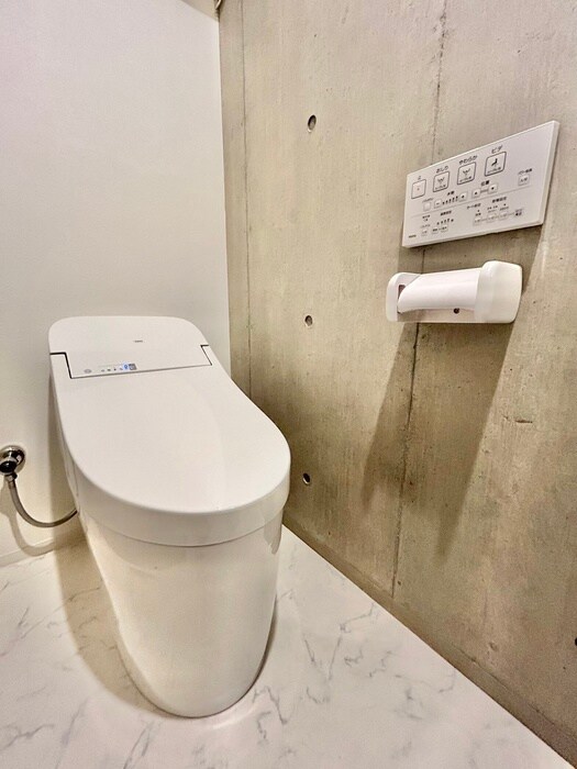 物件内観写真12　(トイレ)