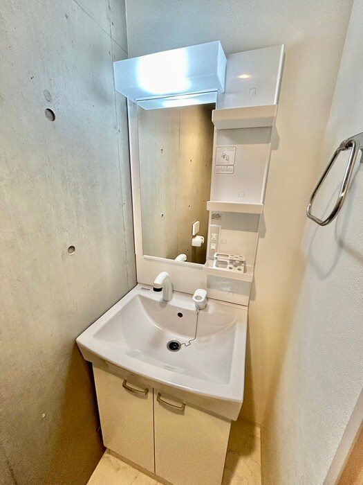 物件内観写真13　(洗面)