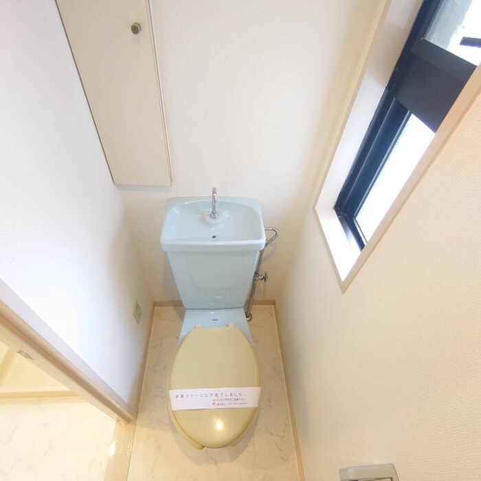 物件内観写真12　(トイレ)