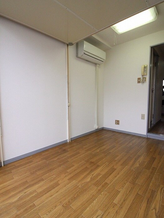 物件内観写真11　(居室)