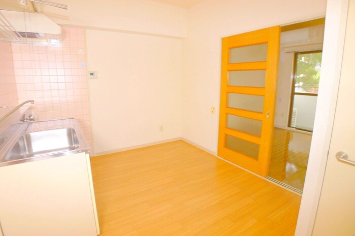 物件内観写真17　(居室)