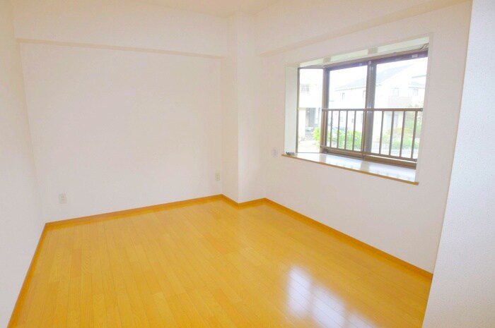 物件内観写真19　(居室)