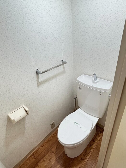 物件内観写真13　(トイレ)