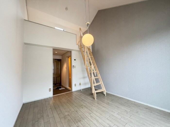 物件内観写真10　(居室)