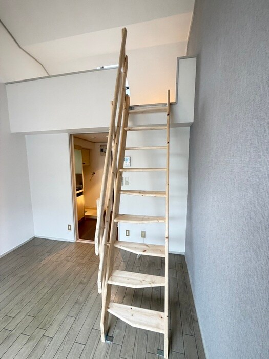 物件内観写真11　(居室)