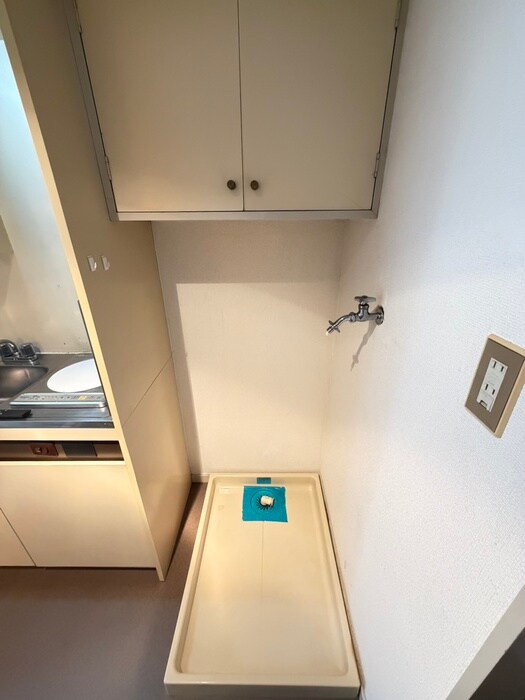 物件内観写真18　(洗濯機置場)