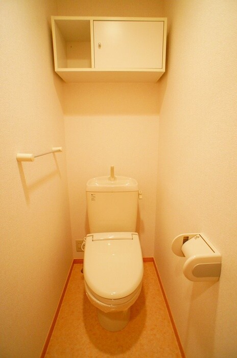 物件内観写真13　(トイレ)