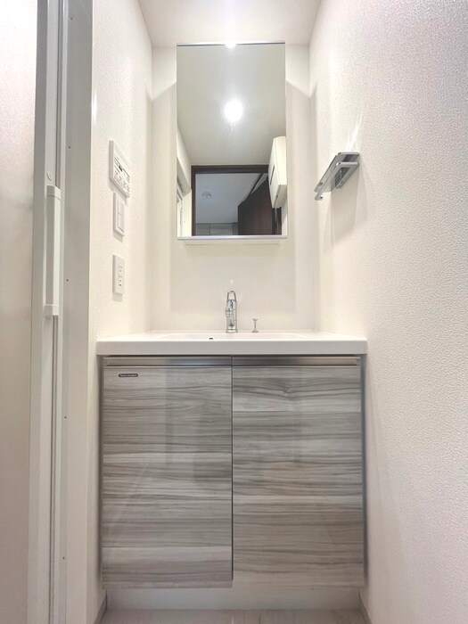 物件内観写真12　(洗面)