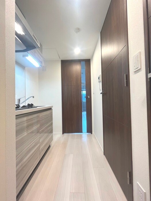 物件内観写真19　(廊下)