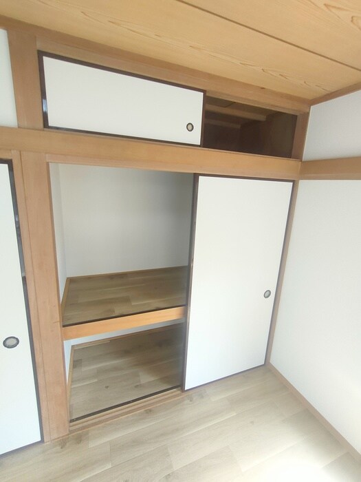物件内観写真13　(収納)