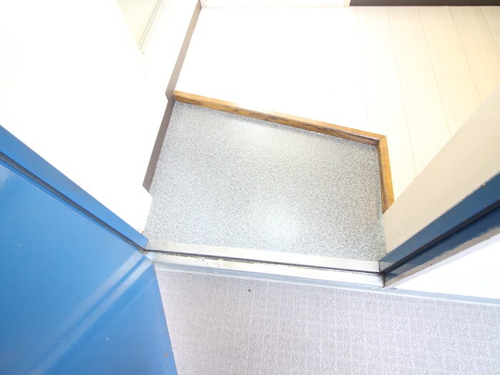 物件内観写真17　(玄関)