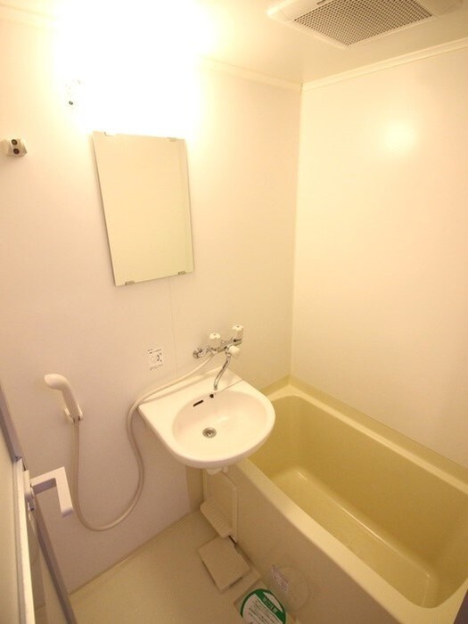 物件内観写真12　(バス／シャワールーム等)