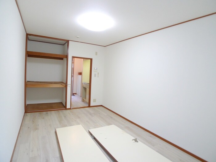 物件内観写真7　(居室)