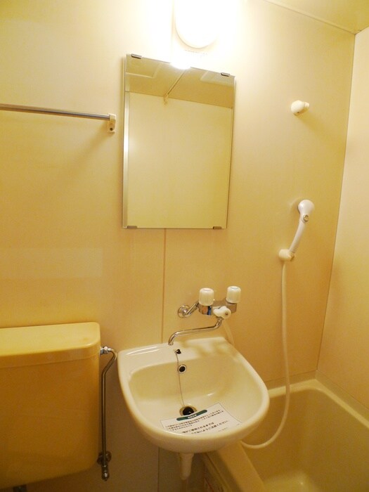 物件内観写真9　(洗面)