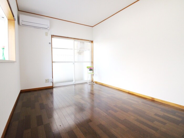 物件内観写真18　(居室)