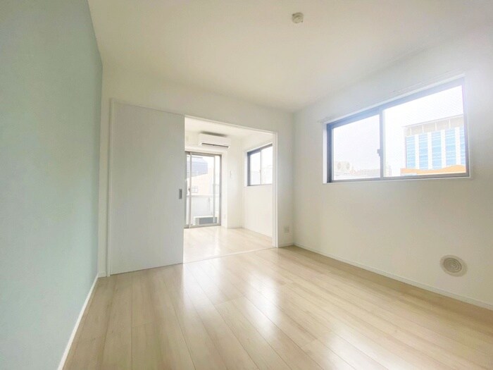 物件内観写真7　(居室)