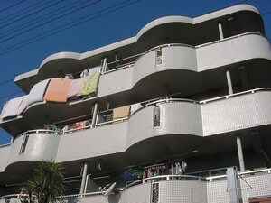 グリ－ンマンション戸田外観写真