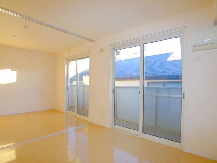 物件内観写真10　(ベランダ・バルコニー)