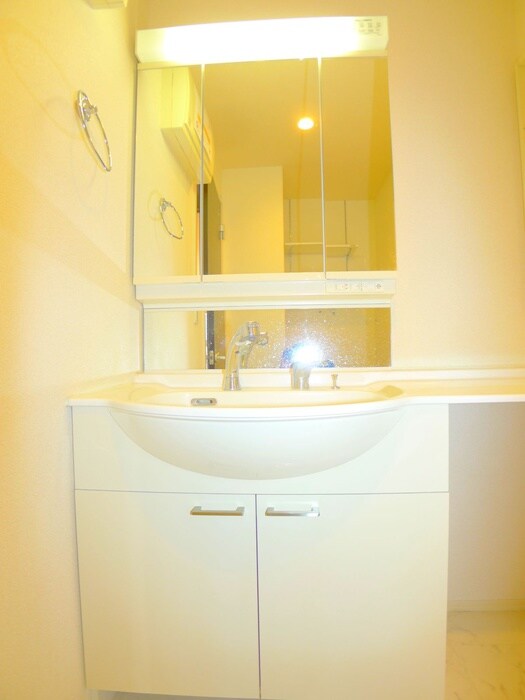 物件内観写真14　(洗面)