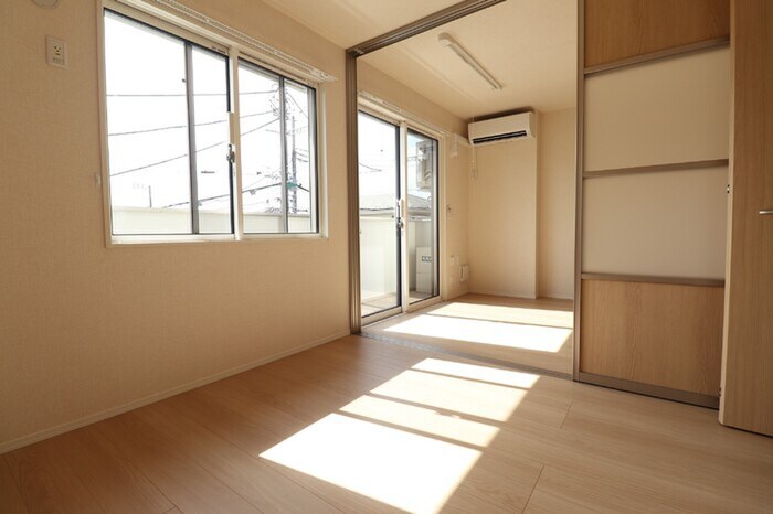 物件内観写真9　(居室)