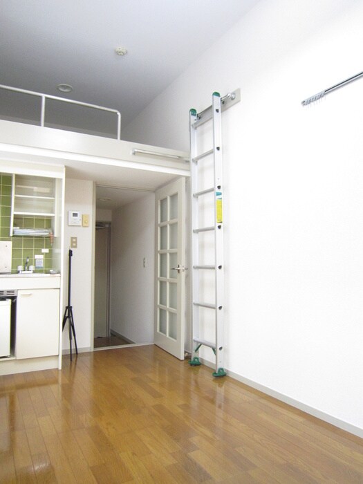 物件内観写真10　(居室)