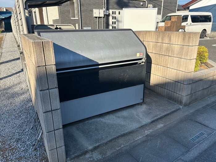 物件外観写真4　(建物設備)