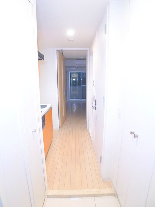 物件内観写真15　(玄関)