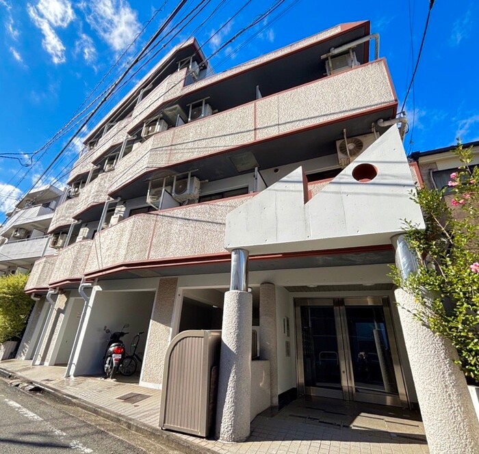 物件外観写真3　(外観写真)