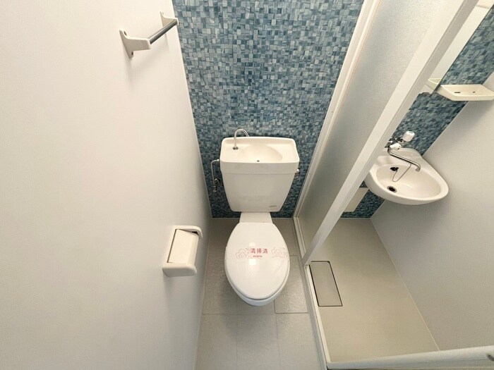 物件内観写真10　(トイレ)