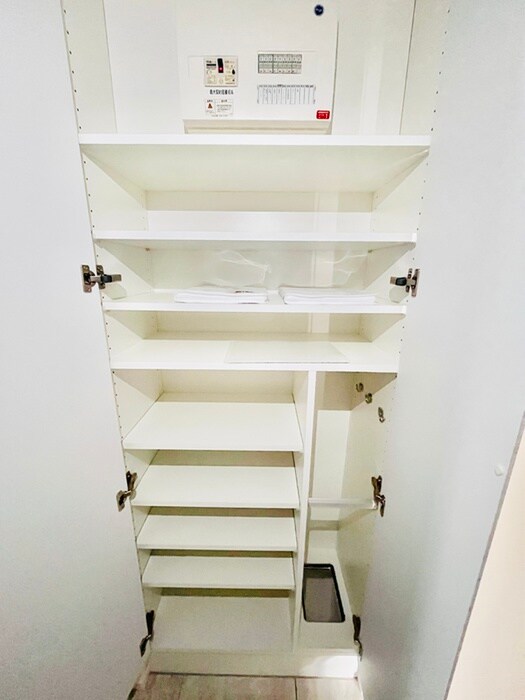 物件内観写真18　(靴箱)