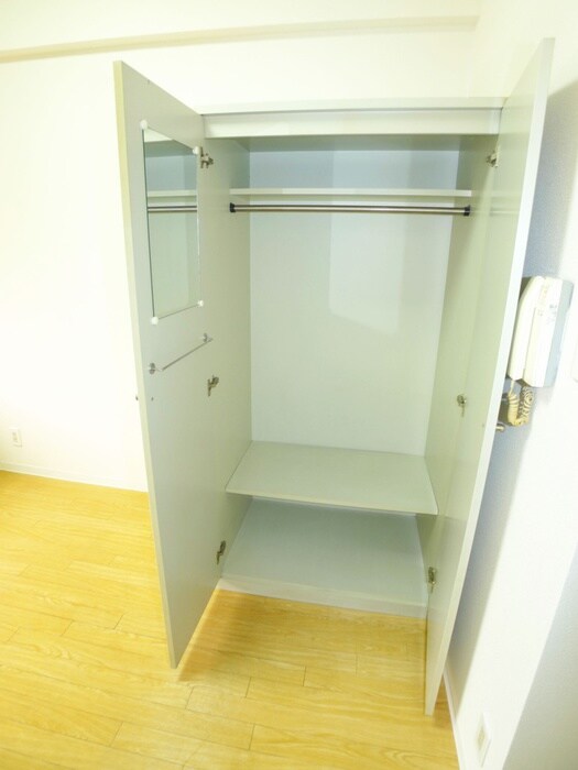 物件内観写真9　(収納)